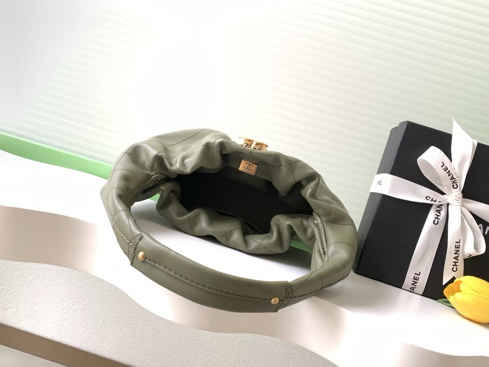 Chanel Hobo Handbag AS5976 32x24x12cm