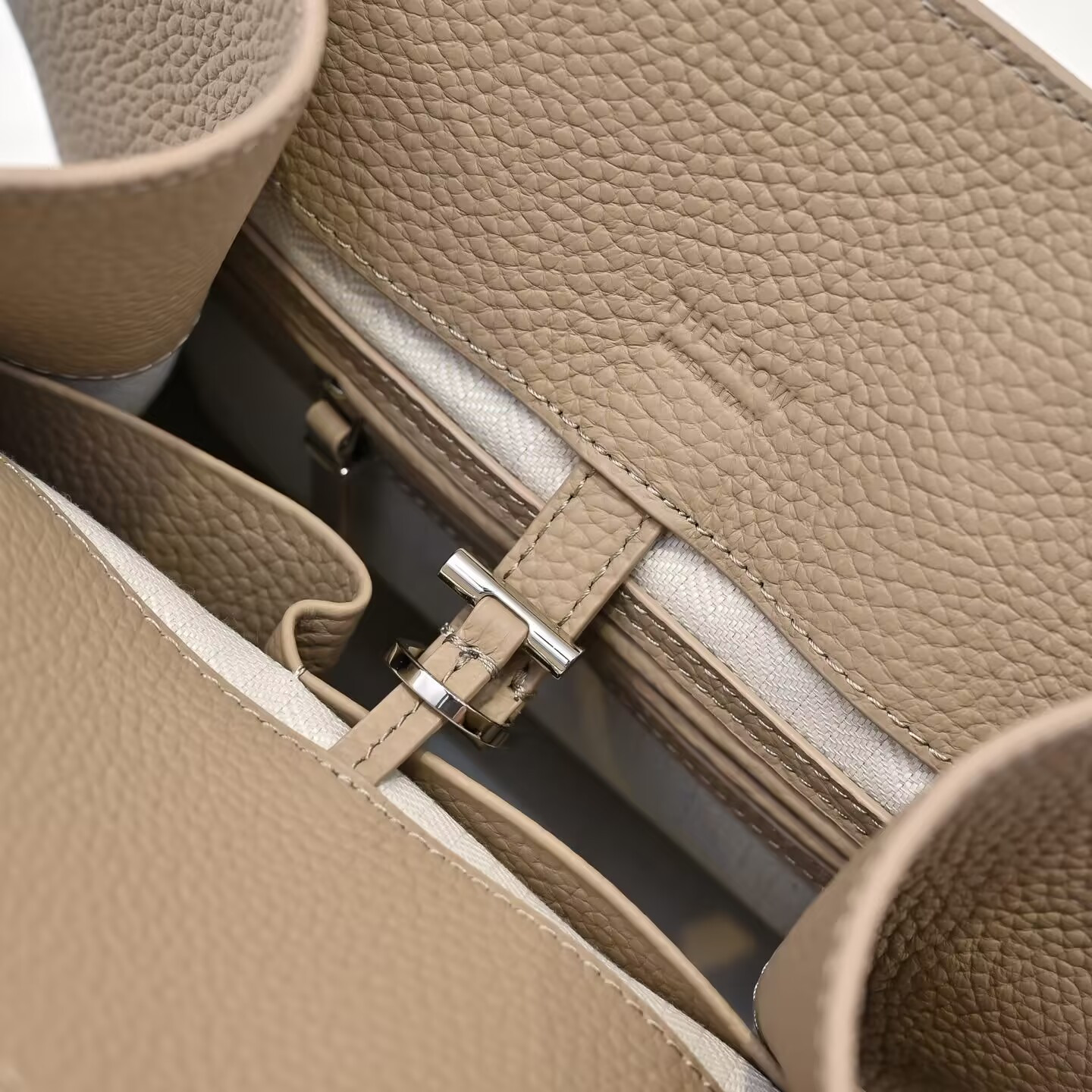 THE ROW MARGAUX 12 32x15x25cm