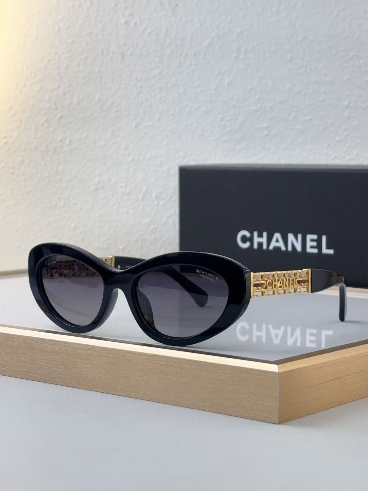 Ch**el glasses ch5538