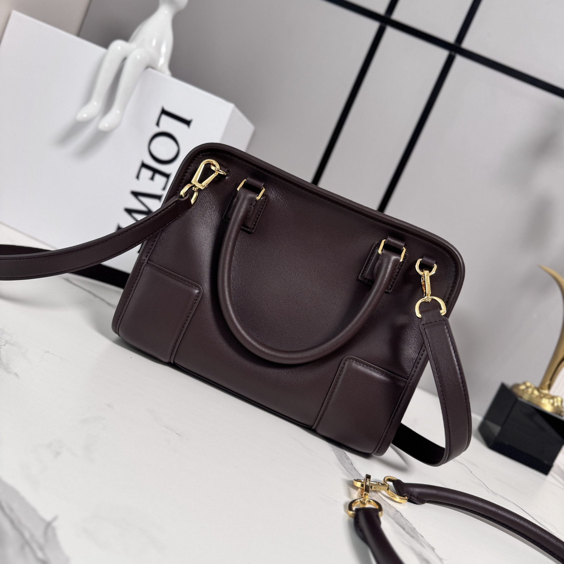 L0ew* small amazona 180 bag 24.5x10x18.5cm