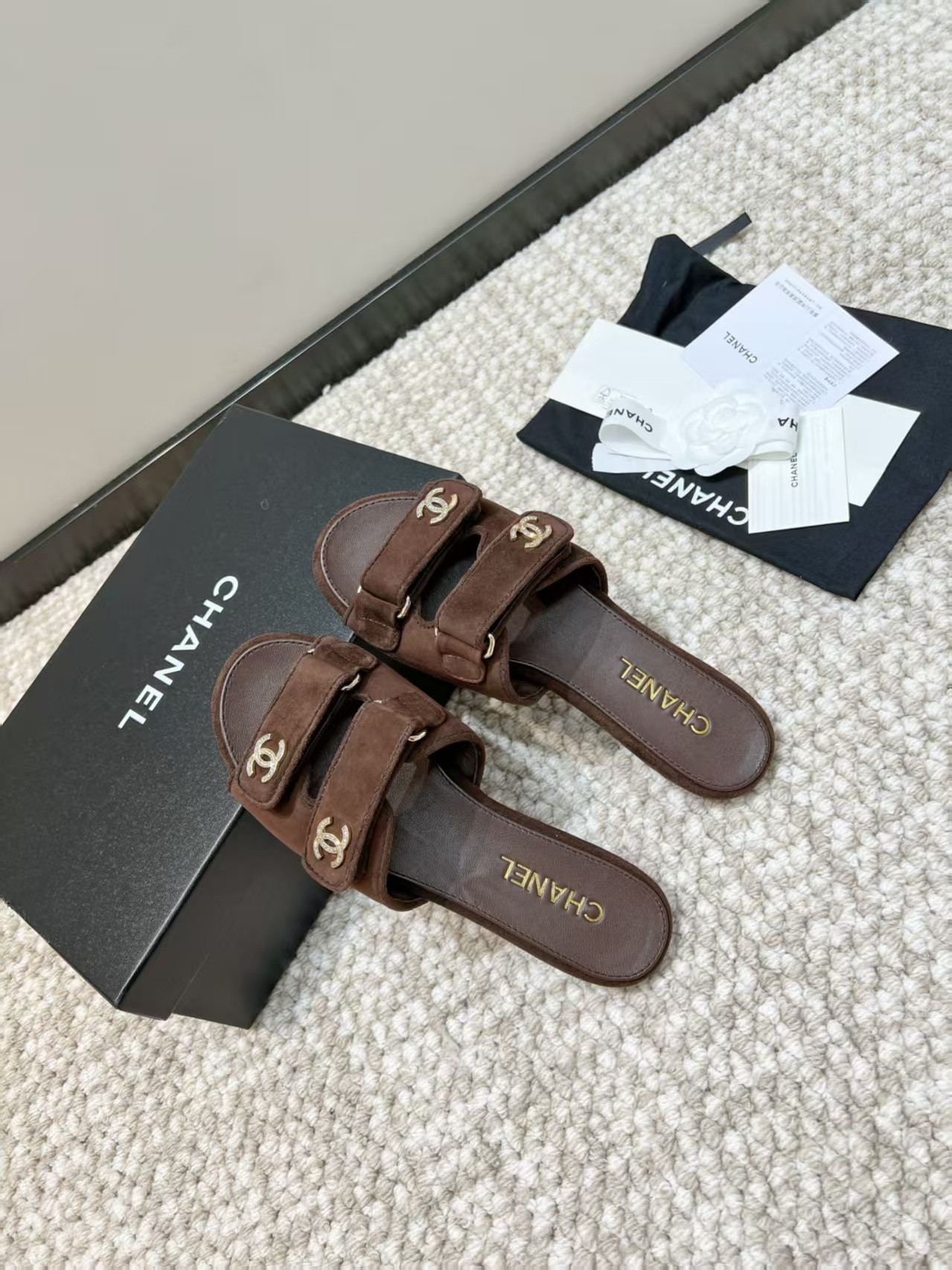 ua Ch**el mules