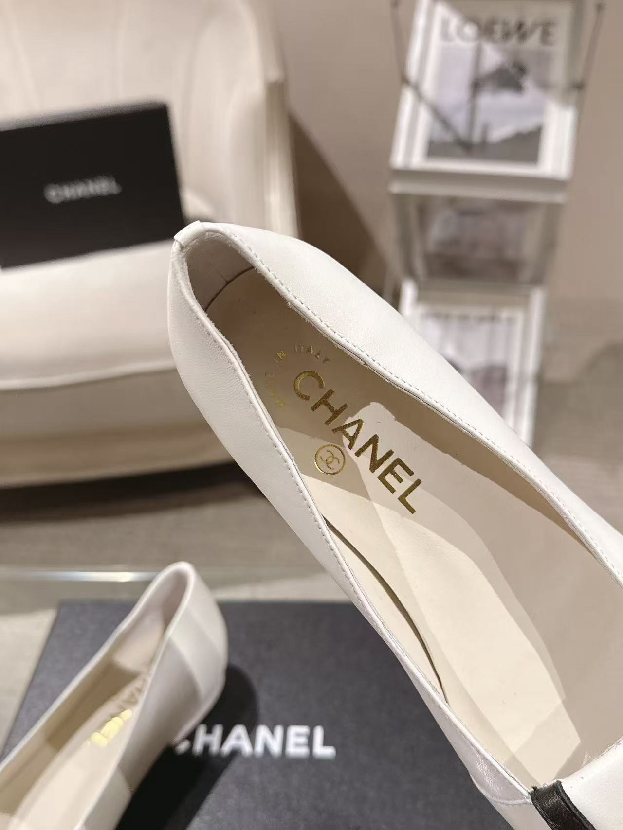 ua Ch**el flats