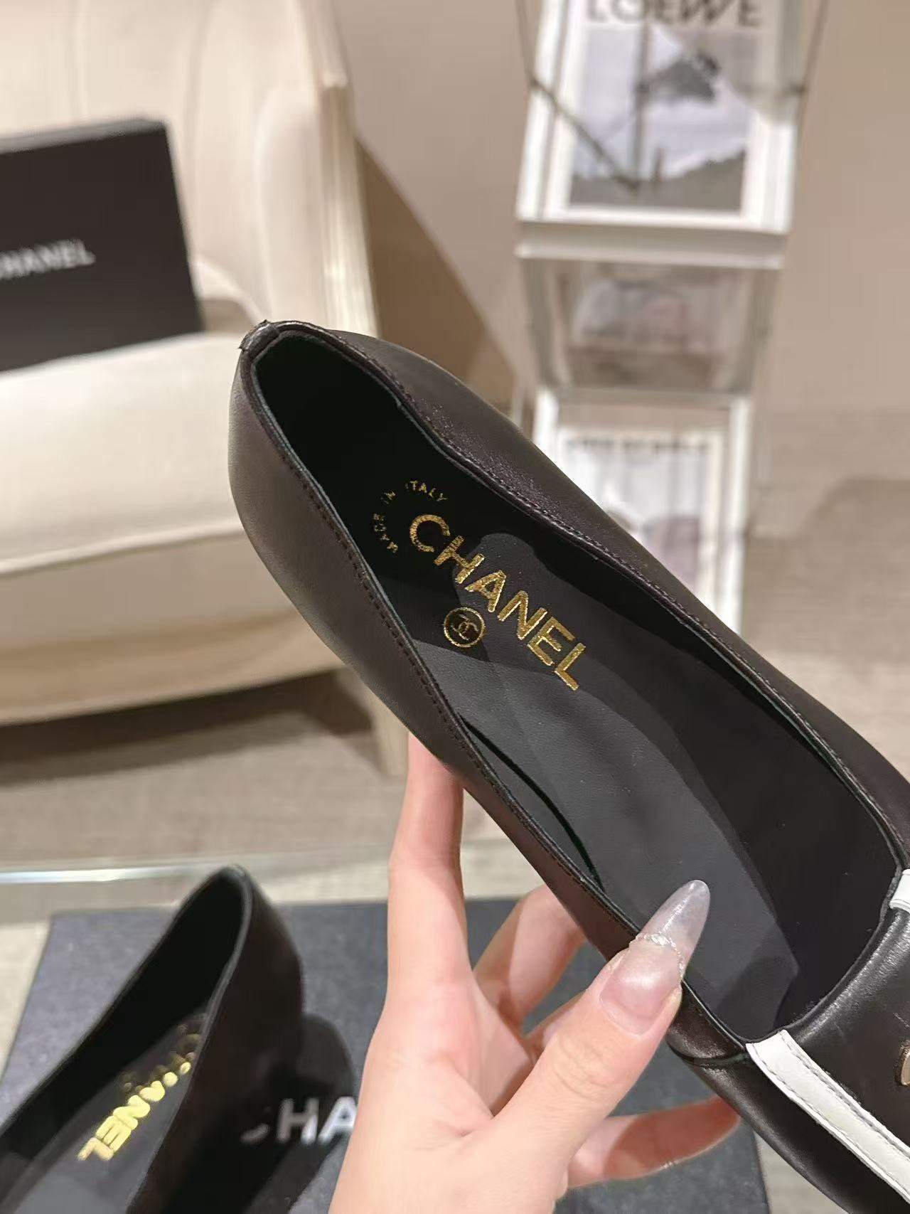 ua Ch**el flats