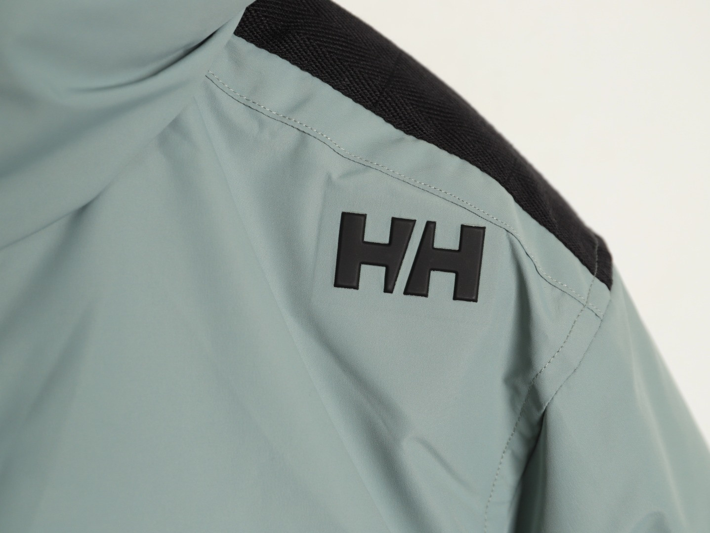 HELLY HANSEN Puffer jacket
