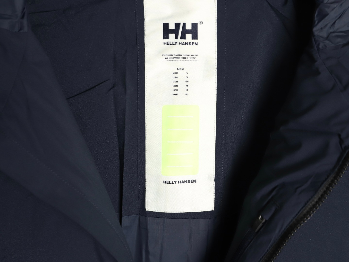 HELLY HANSEN Short Puffer jacket
