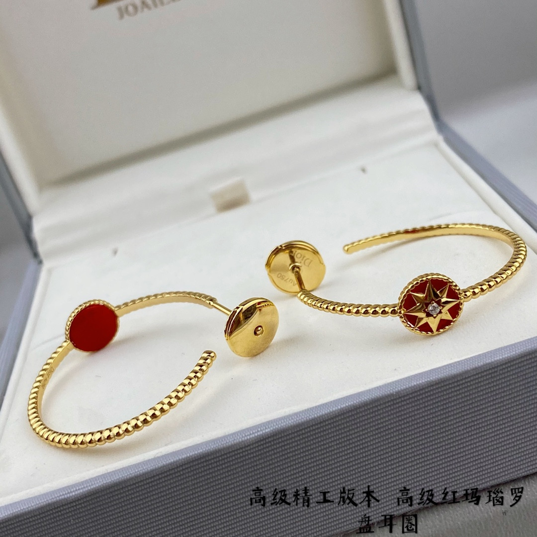 D10r Eight-pointed star Earrings