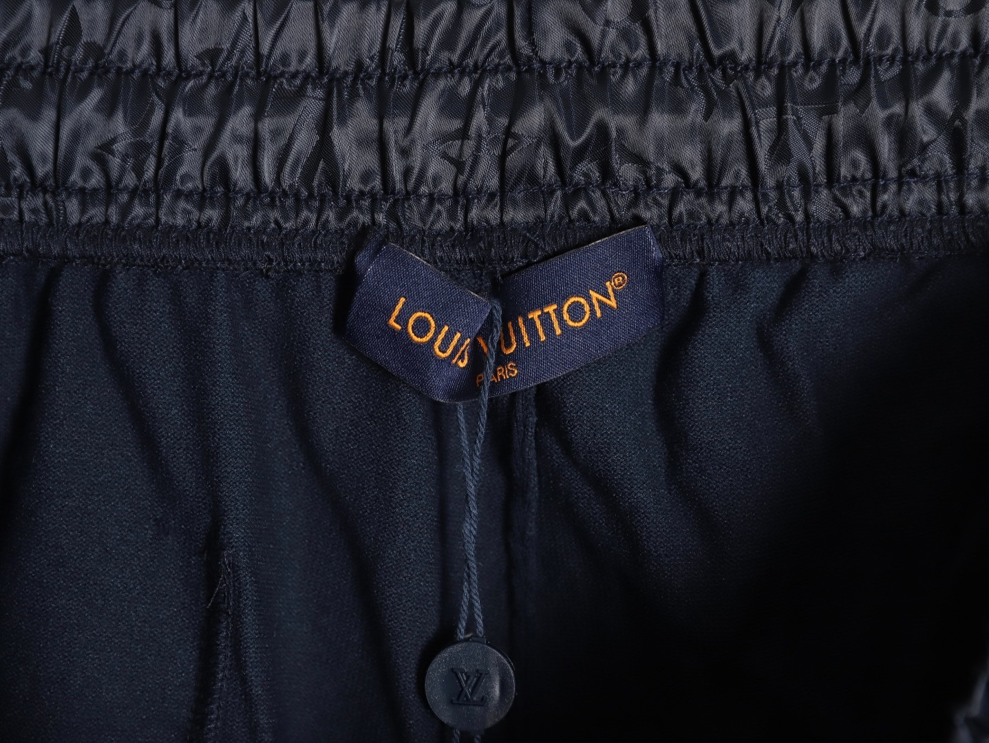l0vis Vvtt0n lv knitting shorts suit