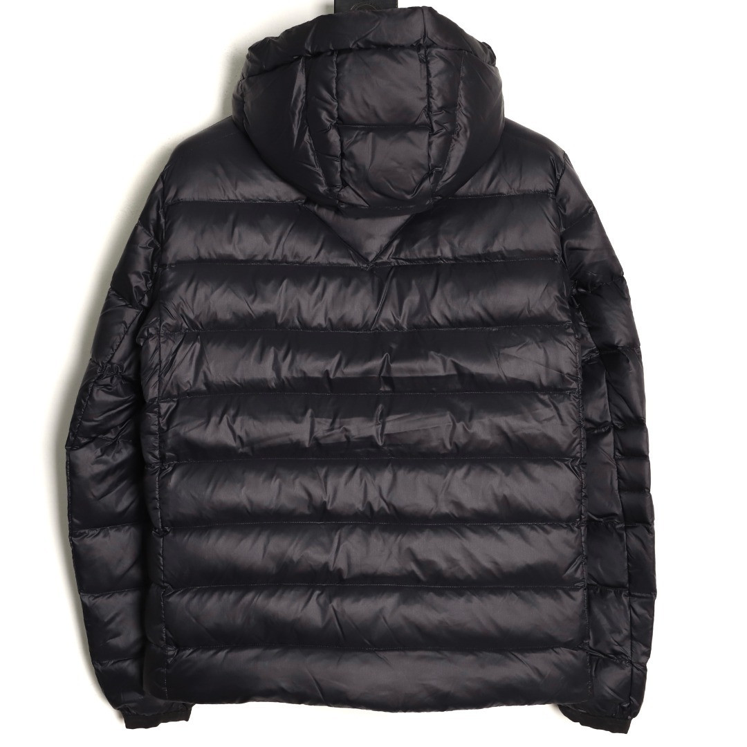 Can*a G00se Short Puffer jacket