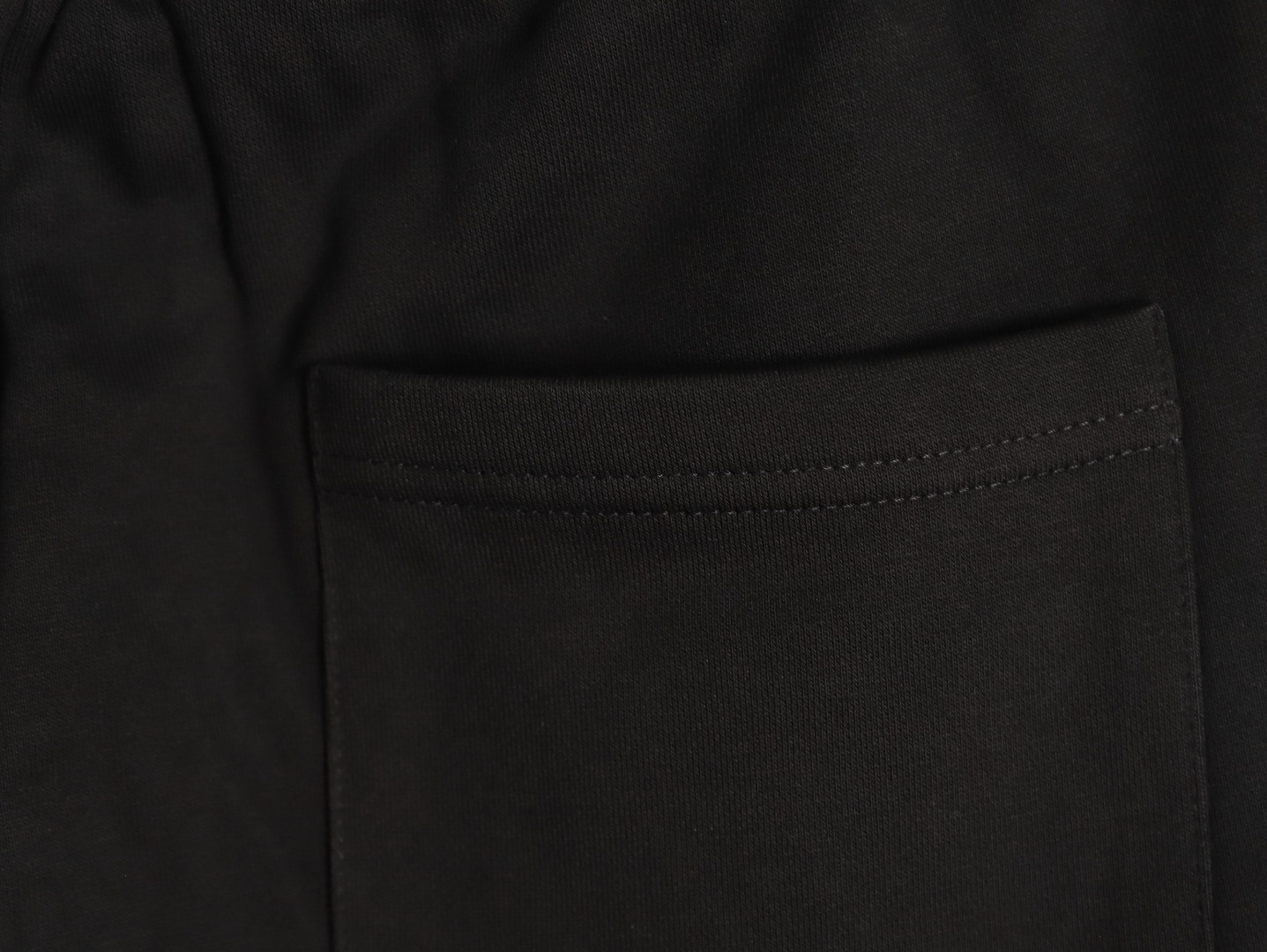 D10r shorts