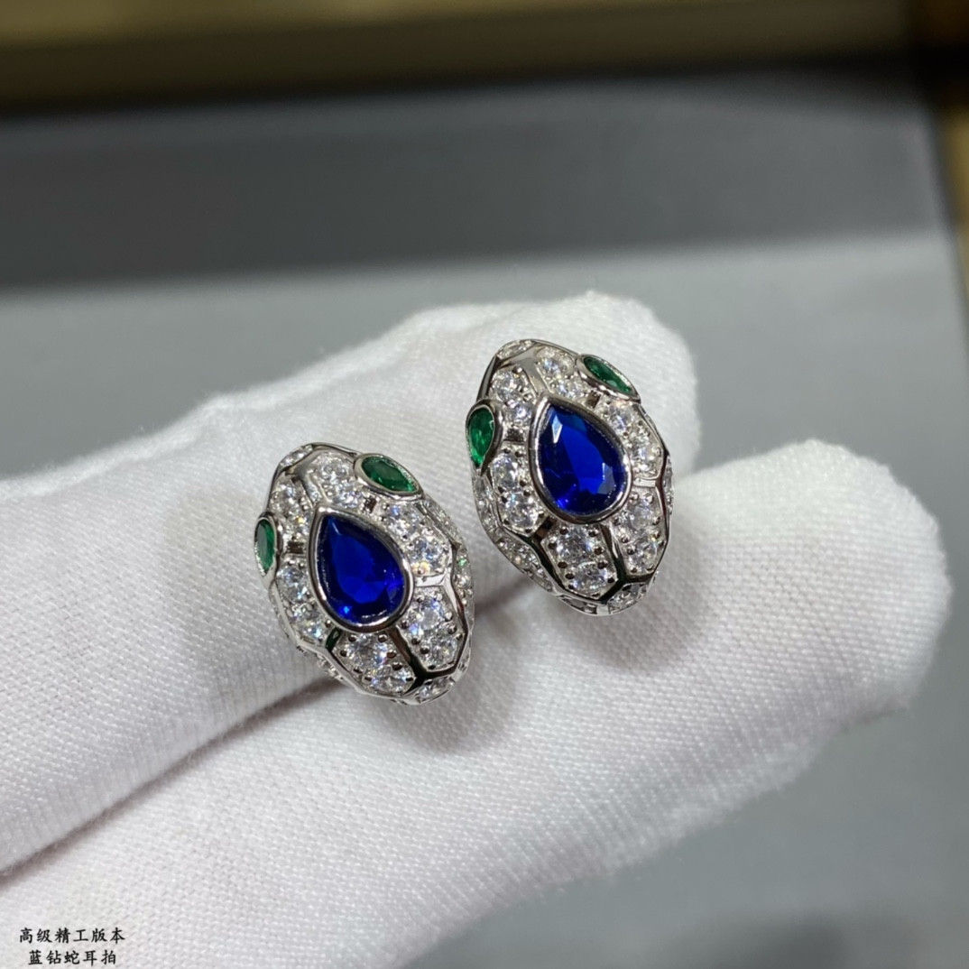 Bv1g*ai Sapphire Snake Earrings