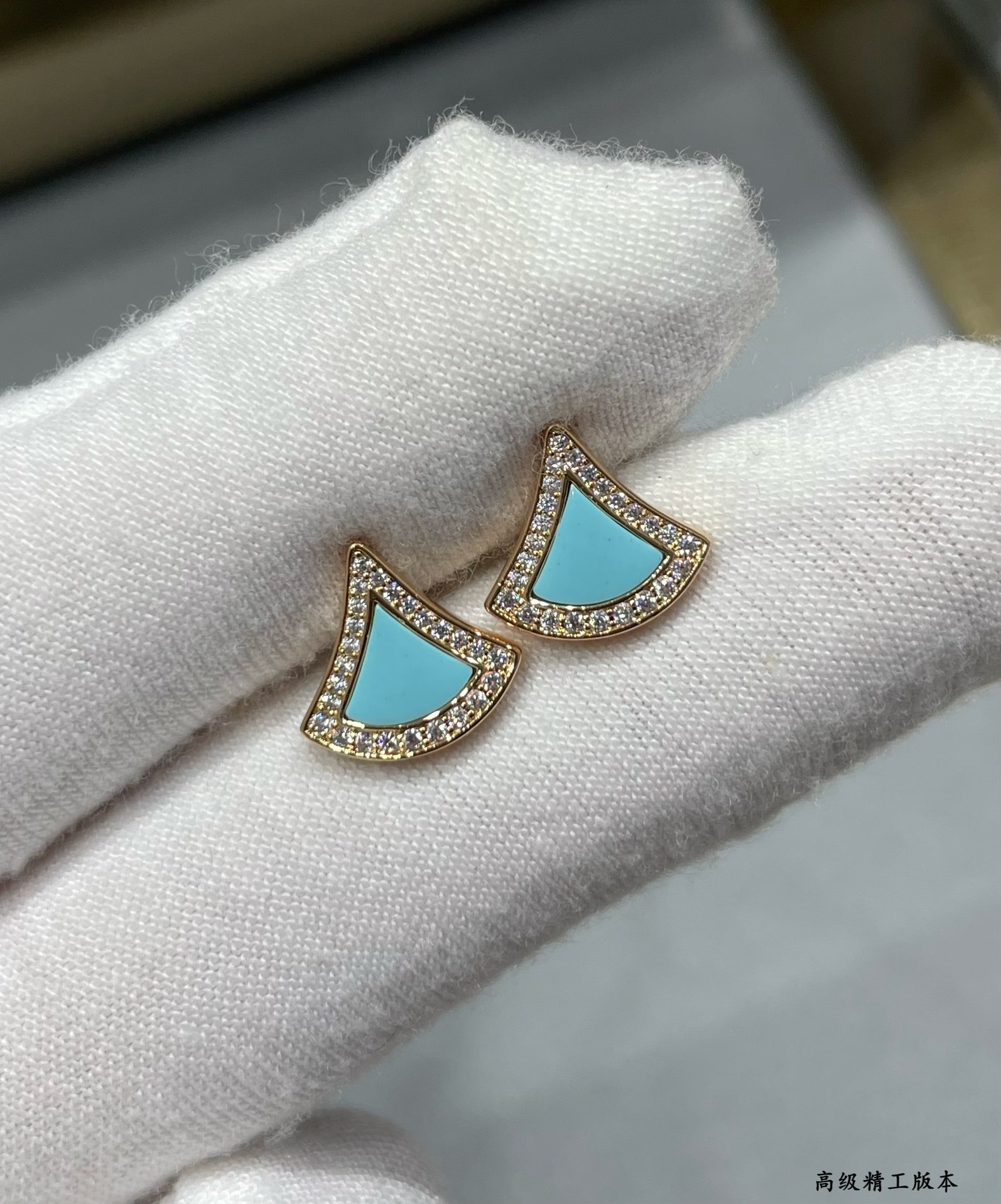 Bv1g*ai Skirt Earrings