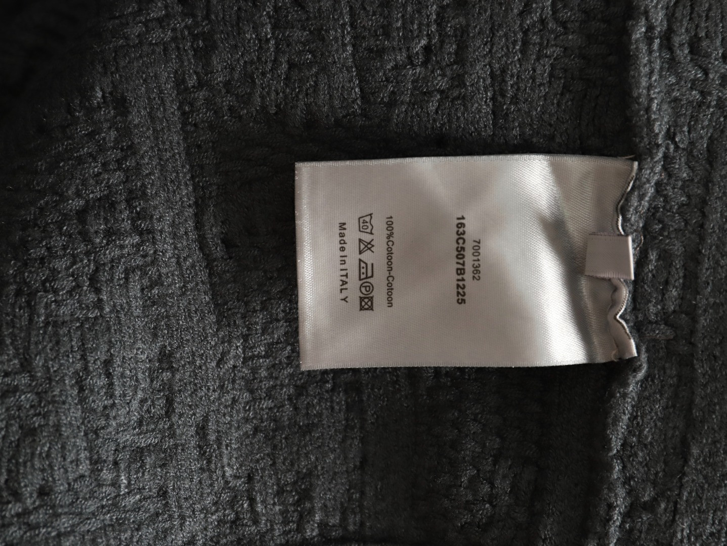 D10r CD 25ss Sweaters