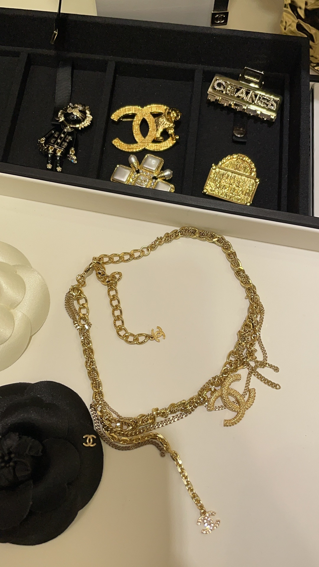 Ch**el Necklace