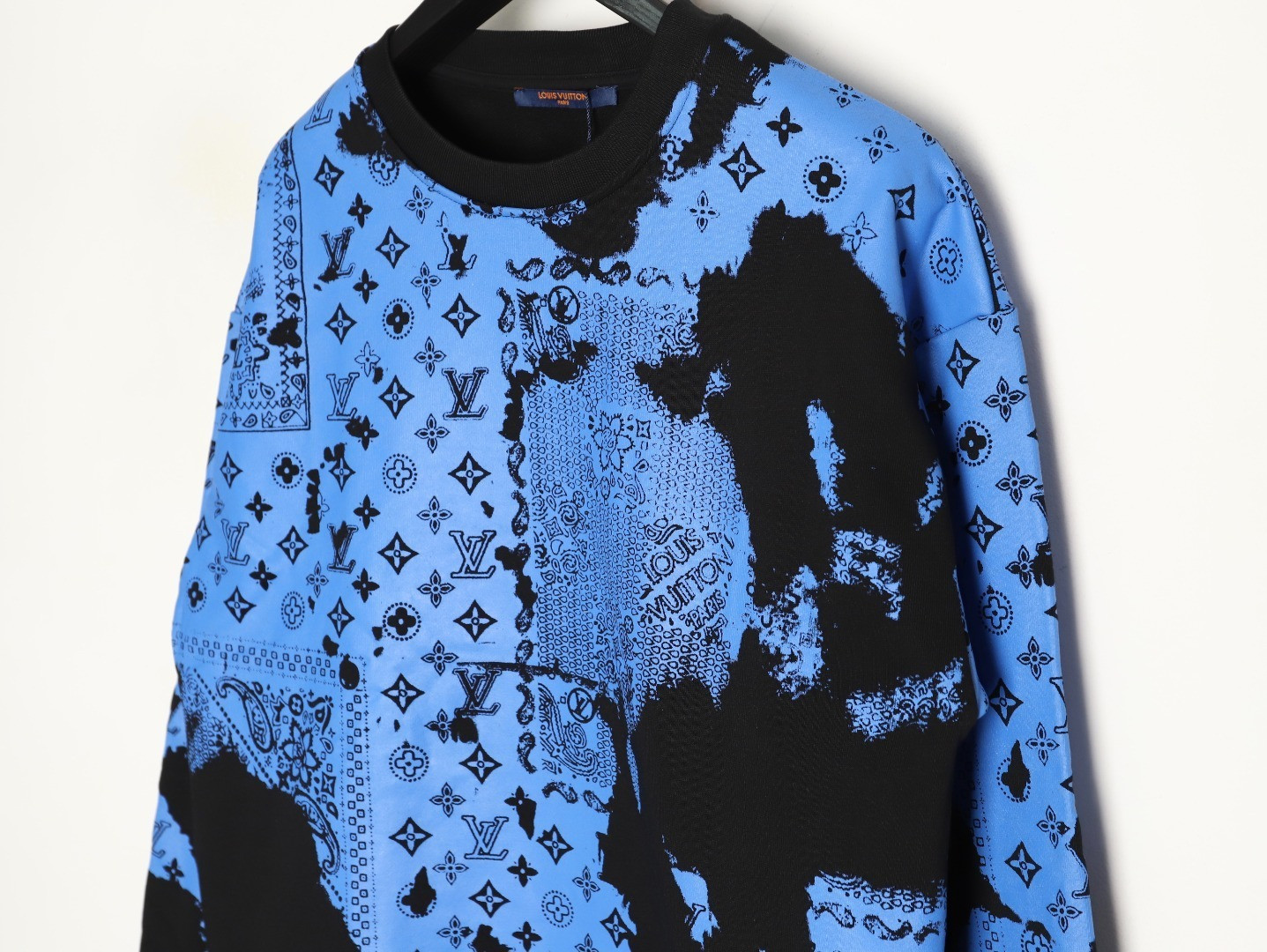 L0vis Vvtt0n LV 25Fw Hoodies