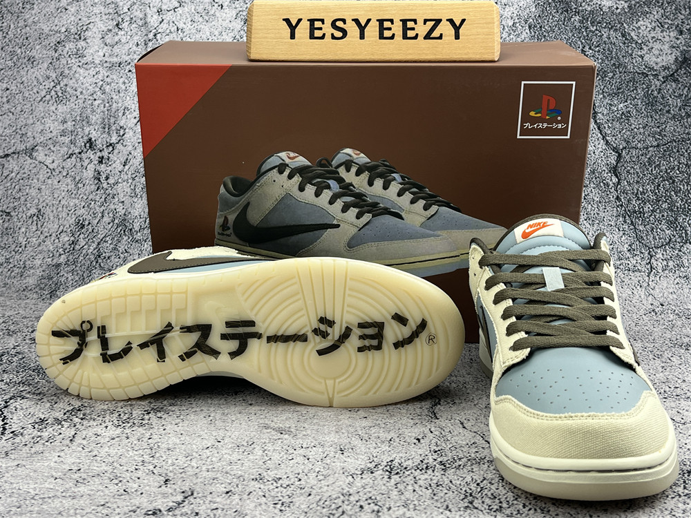 UA NIKE TRAVIS SCOTT X PLAYSTATION X DUNK LOW