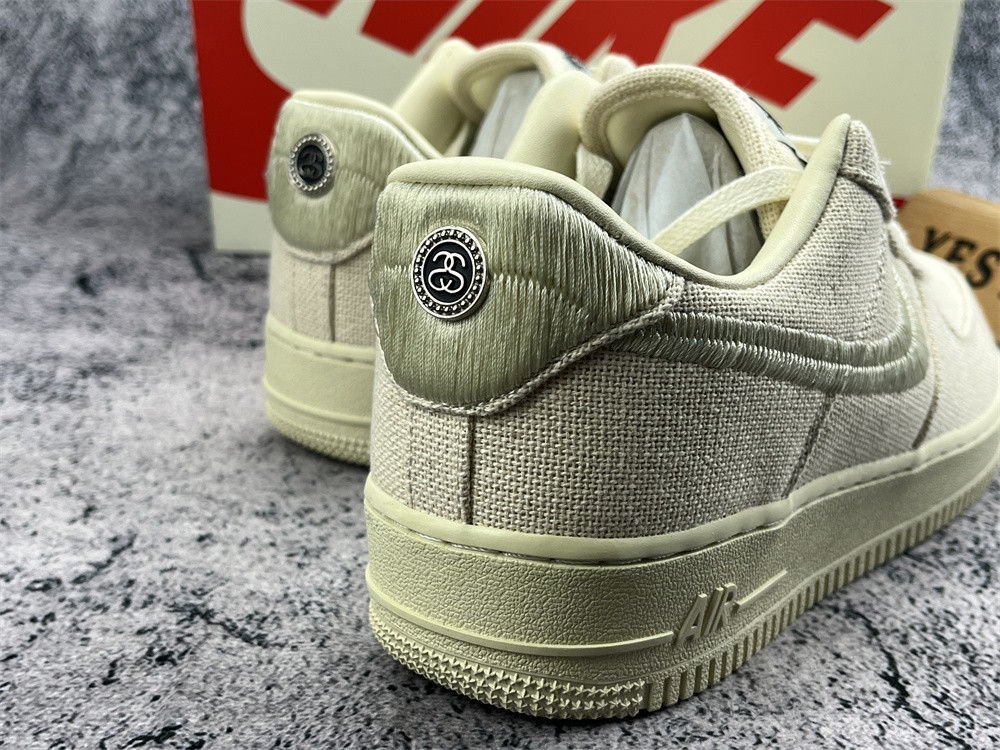 UA NIKE STUSSY X AIR FORCE 1 LOW