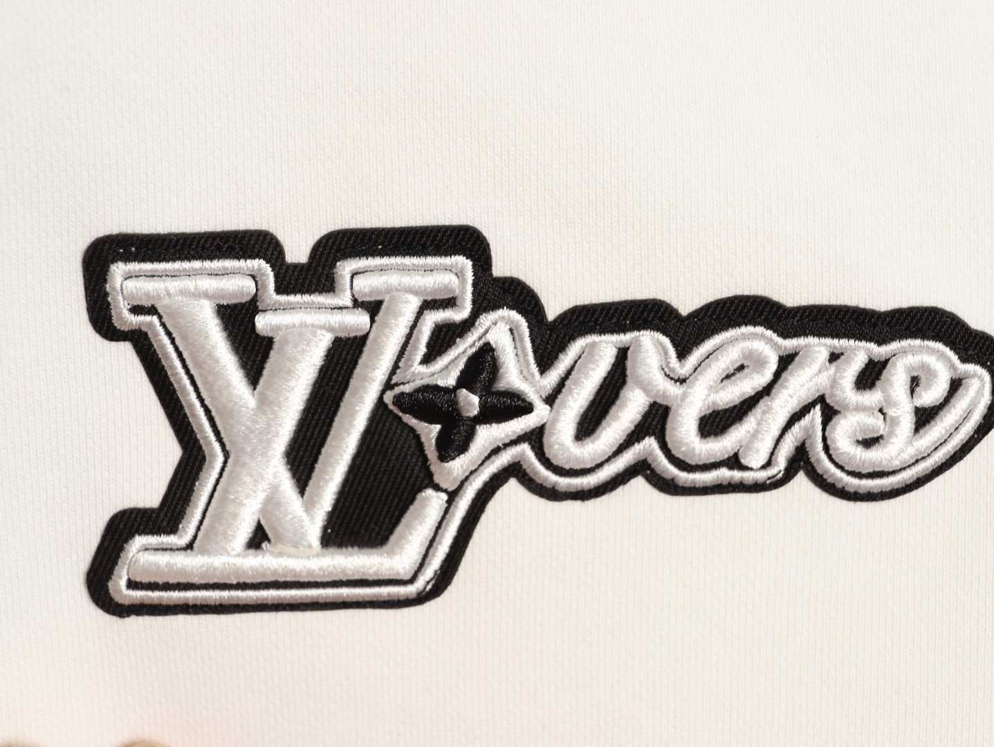 L0vis Vvtt0n LV 25FW Hoodies