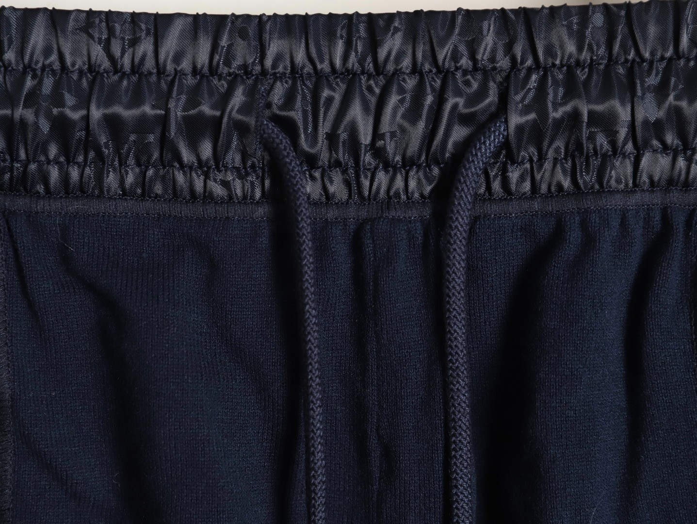 l0vis Vvtt0n lv knitting shorts suit