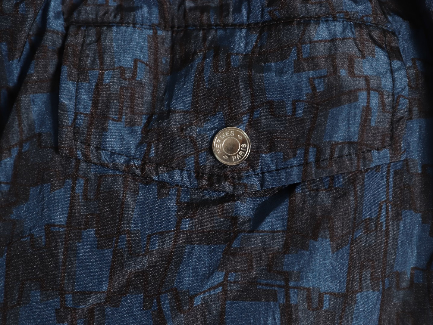 H**me5 paris shorts