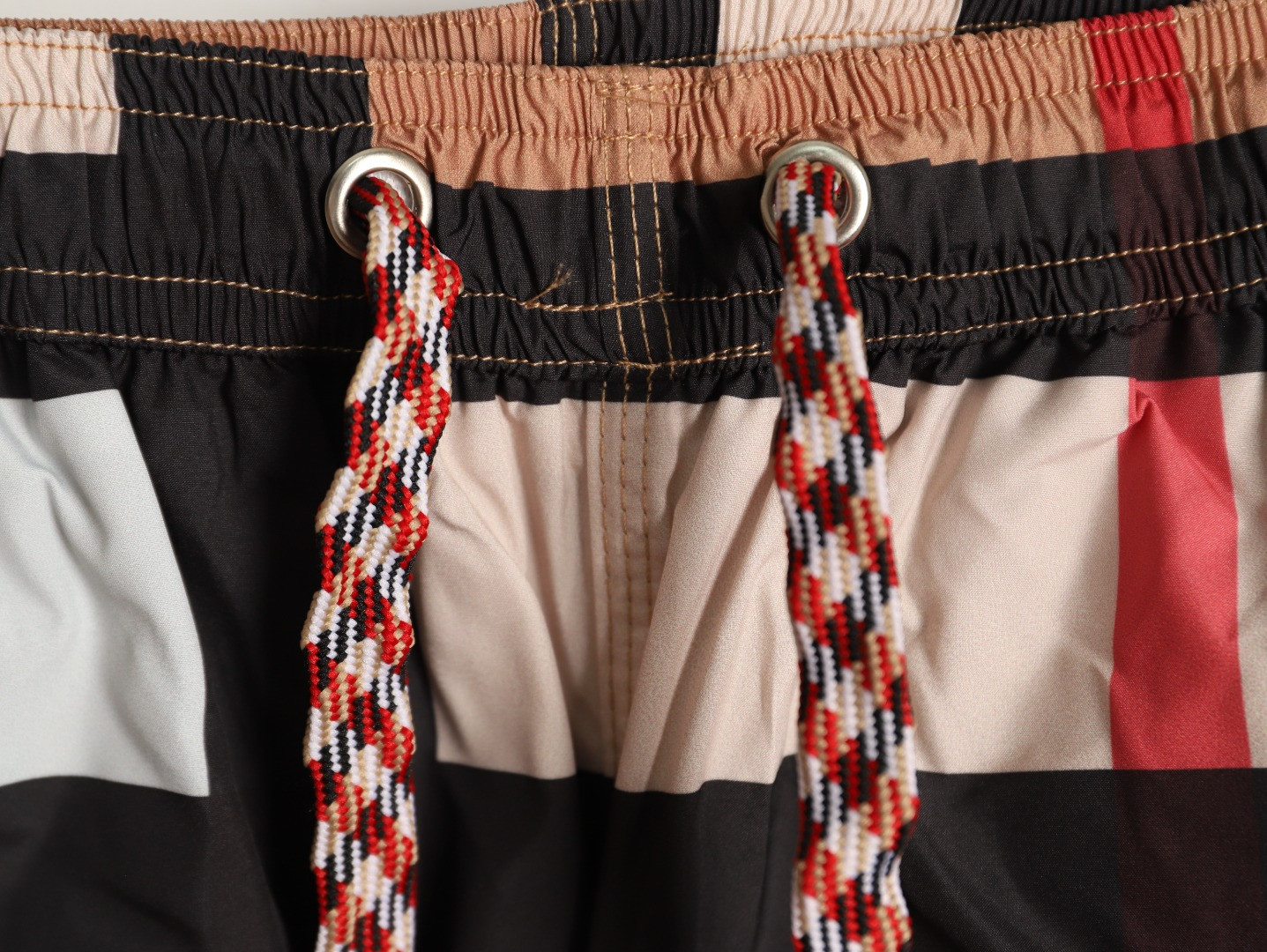 Bv*b*rry shorts