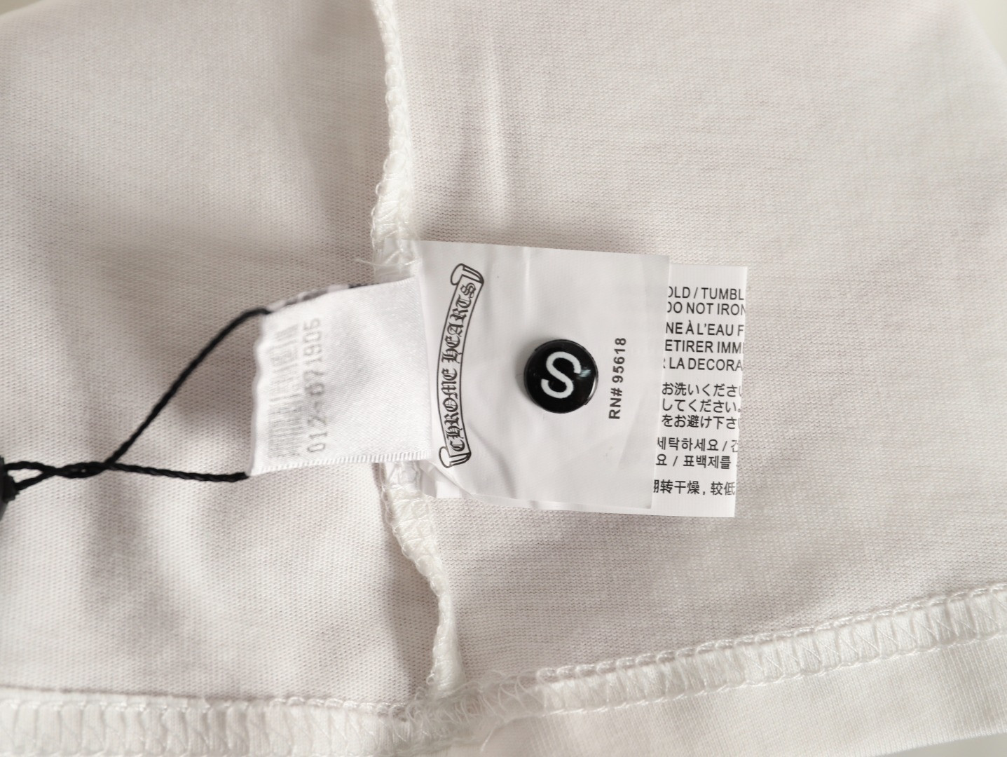 Ch*0me He**ts 25FW Long-sleeved T-shirt