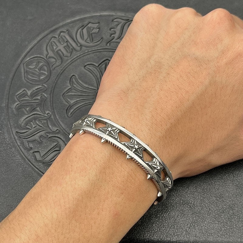 Ch*0me He**ts Five-pointed Star Open Bangle Bracelet