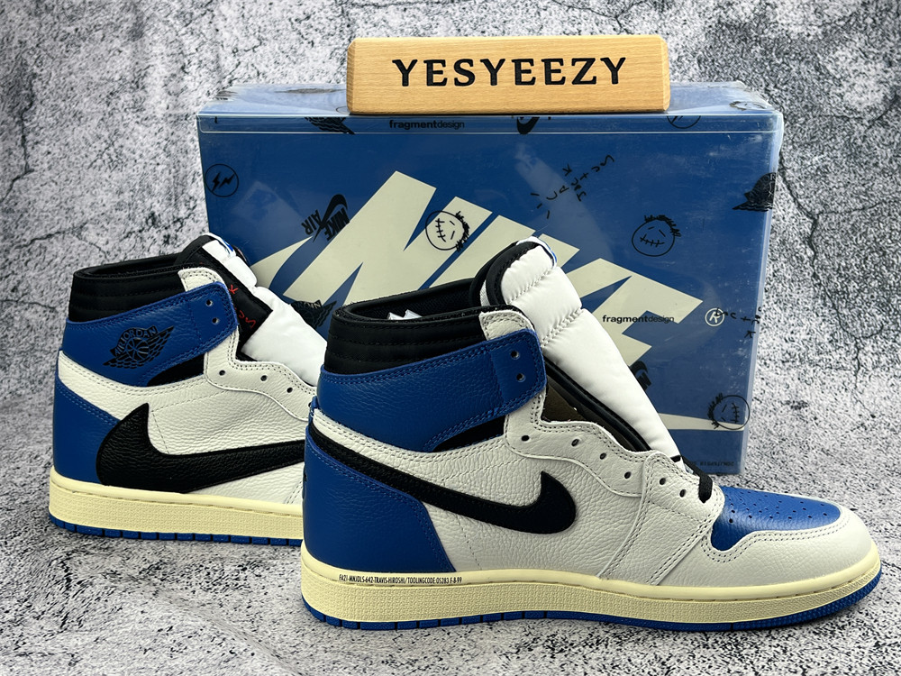 UA FRAGMENT DESIGN X TRAVIS SCOTT X AIR JORDAN 1 RETRO HIGH