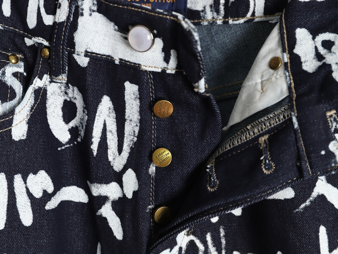 L0vis Vvtt0n X Nigo LV Jeans