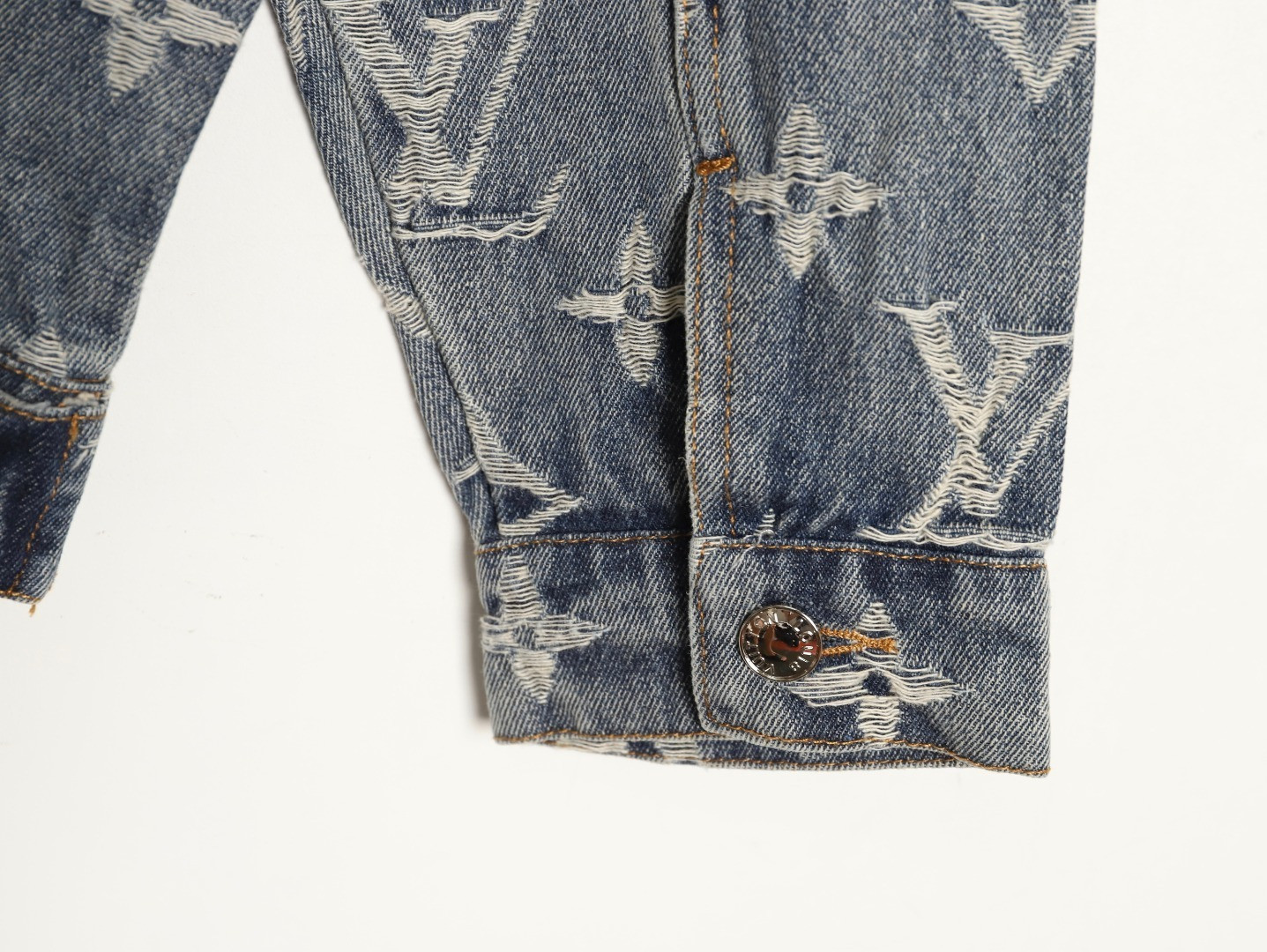 L0vis Vvtt0n Denim Jacket