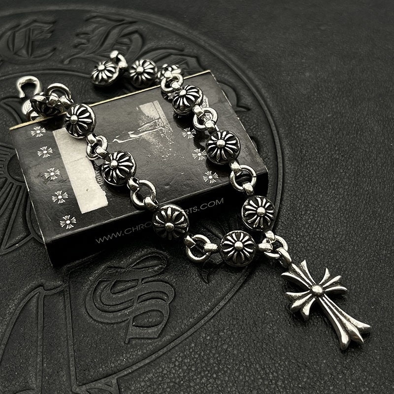 Ch*0me He**ts Bracelet