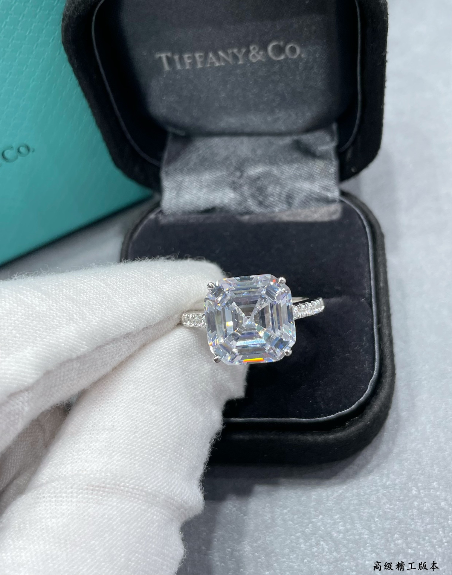 T*f*ny & Co. Solitaire D1am0nd Ring Ag925