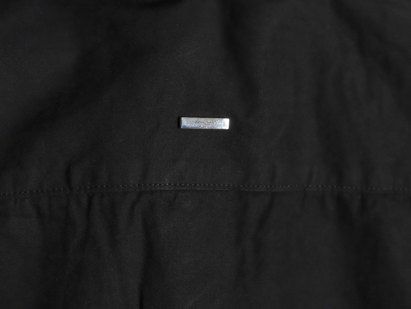 L0vis Vvtt0n LV Long-sleeved Shirts