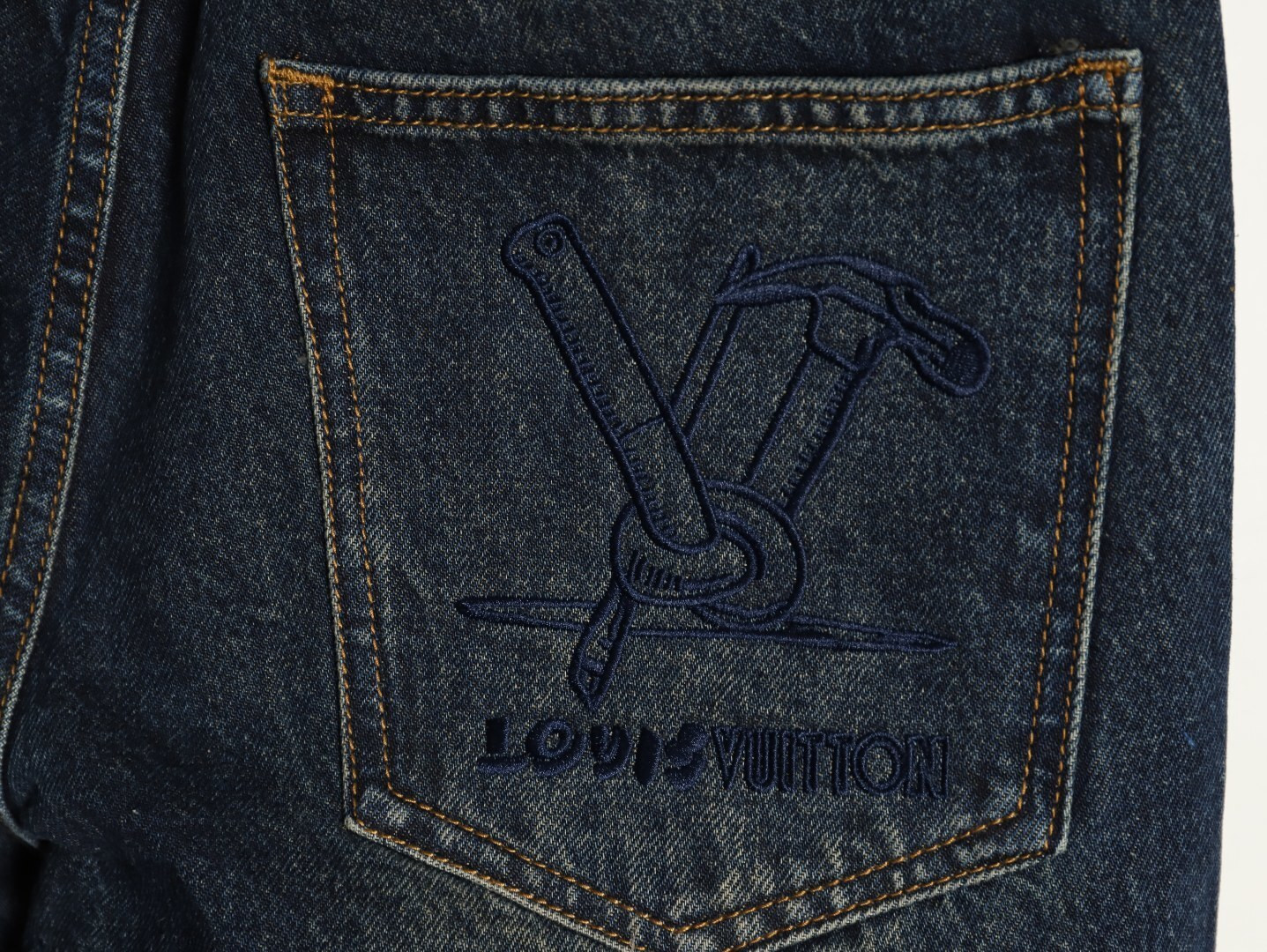 L0vis Vvtt0n Jeans