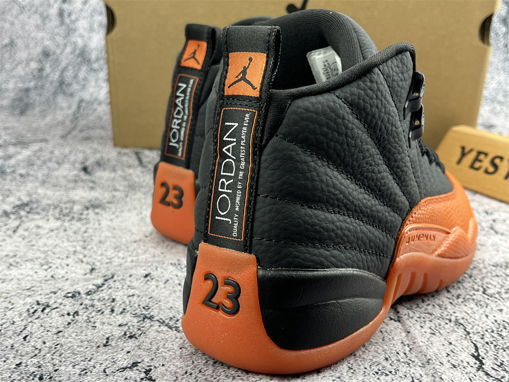 UA WMNS AIR JORDAN 12 RETRO 