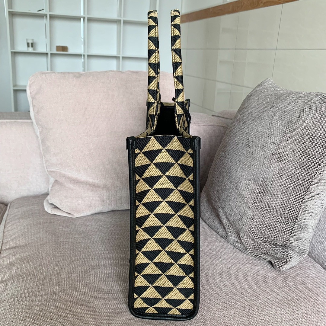 Pra*a Symbole tote big size