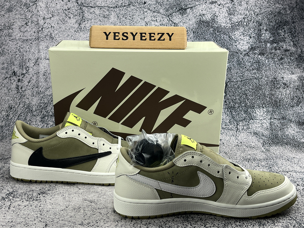 UA TRAVIS SCOTT X AIR JORDAN 1 LOW GOLF 