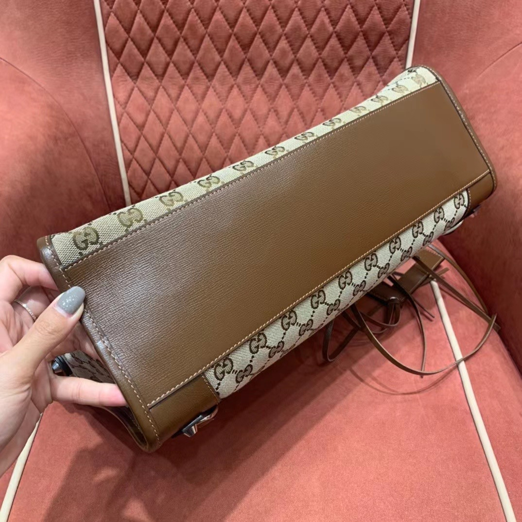 Gvc*1 The Hacker Project Neo Classic Medium Handbag