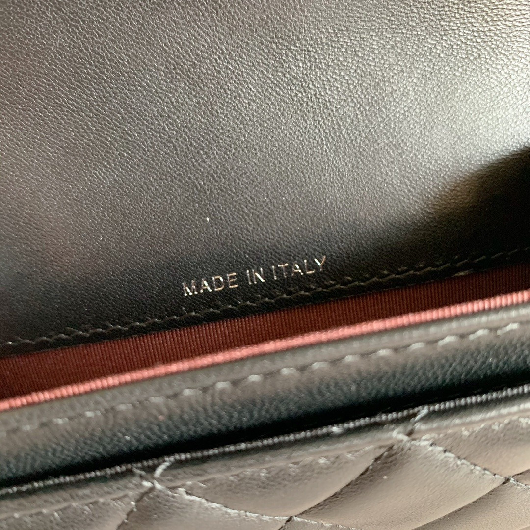 Ch**el CF CLASSIC FLAP COIN PURSE CARD HOLDER