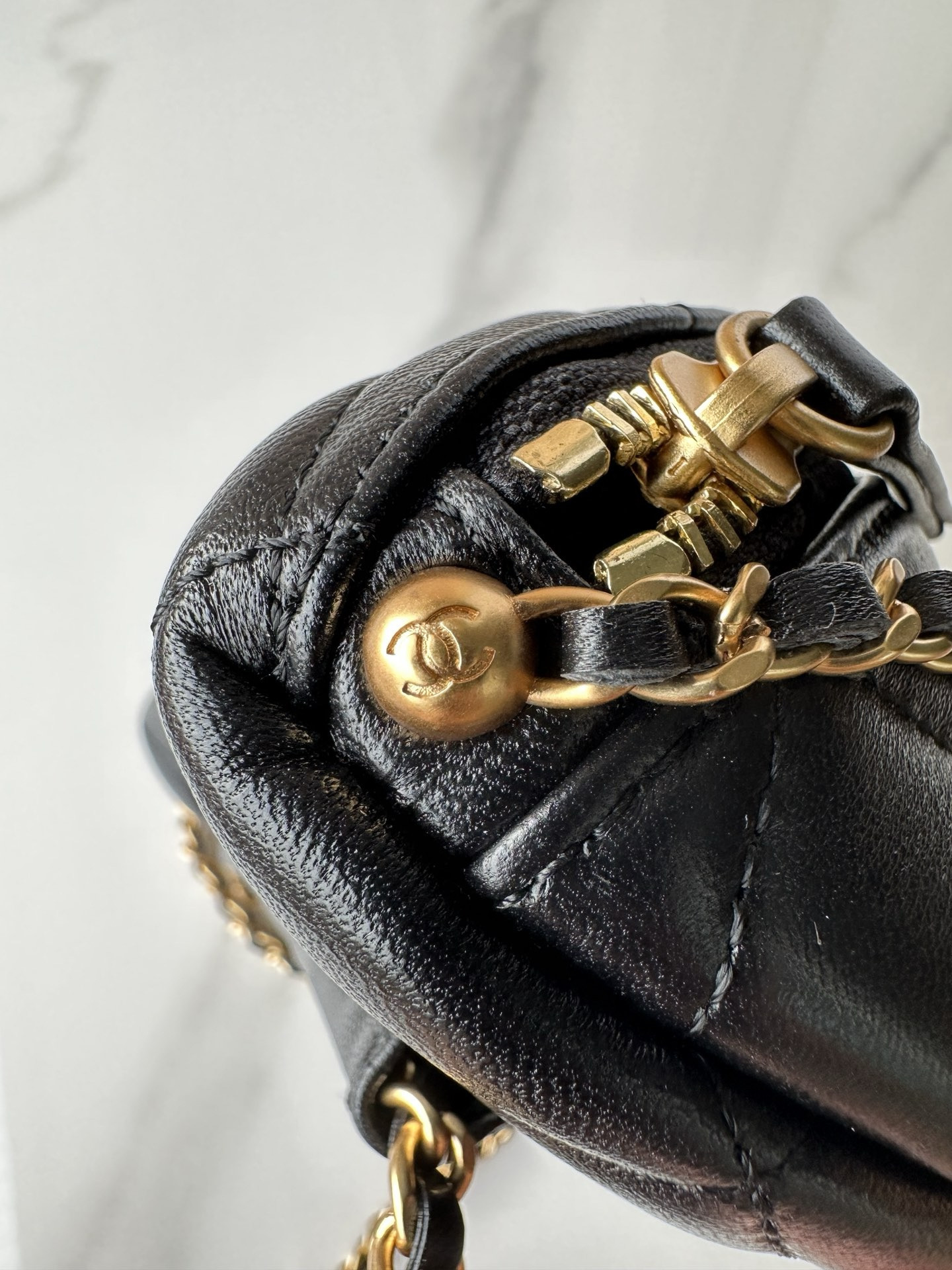 Ch**el Waist Bag 17 × 24 × 11 cm