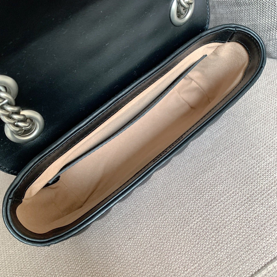 Gvc*1 GG Marmont mini shoulder bag 22cm