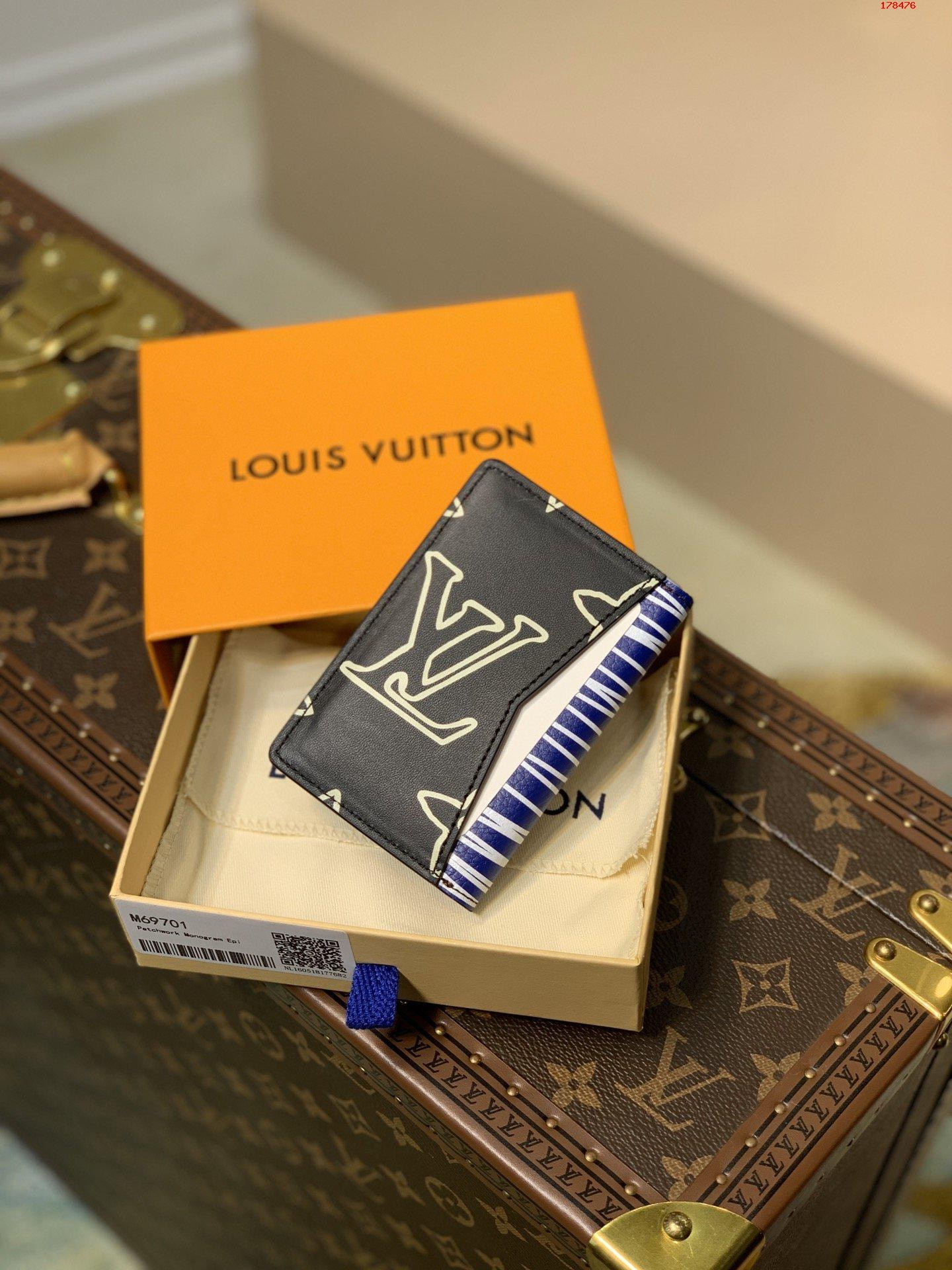 LV POCKET ORGANIZER M69701