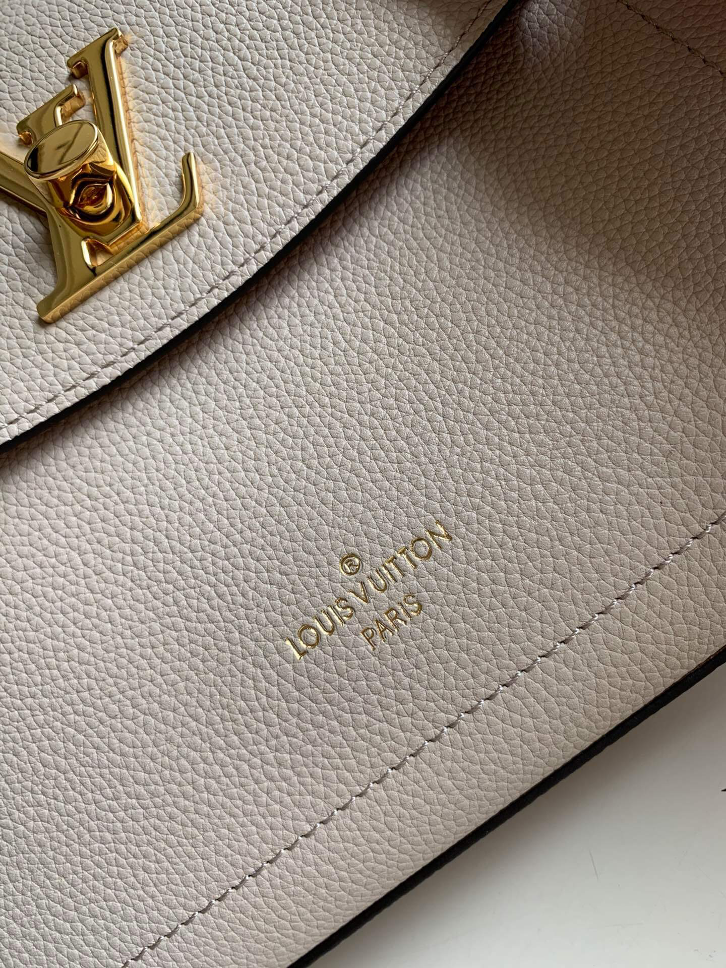 LOCKME EVER BB M53950