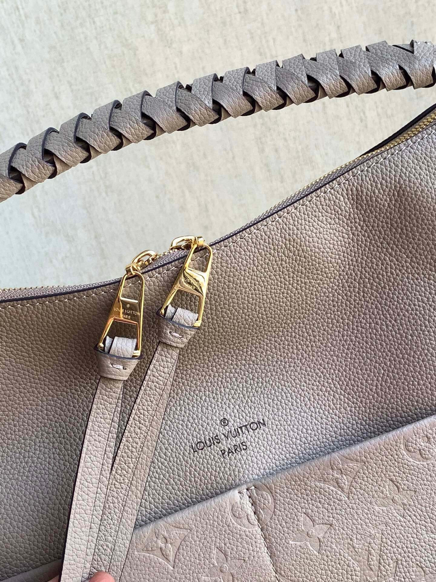 LV MAIDA HOBO M45523