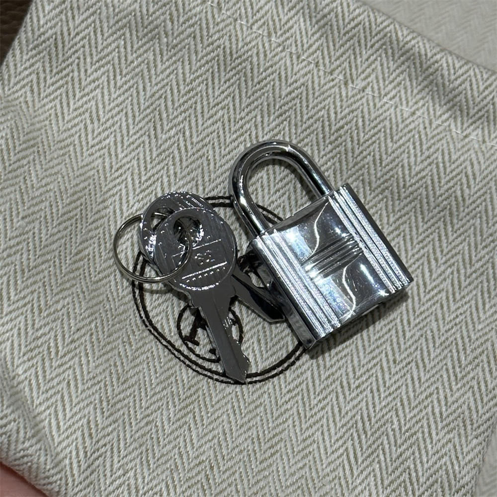 H**me5 Picotin 18cm Cumulonimbus ash without original box