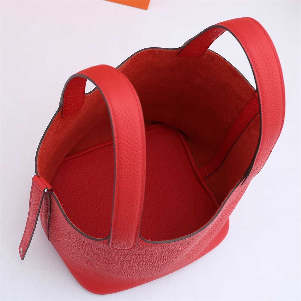 H**me5 Picotin 18cm bright red without original box