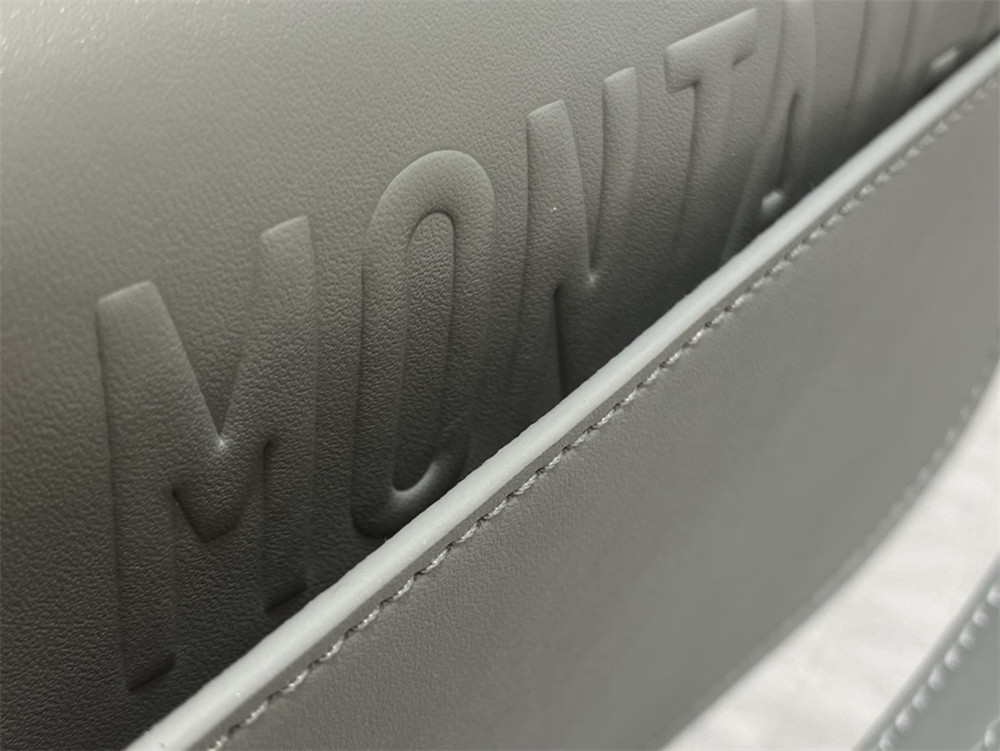 D10r BOBBY EAST-WEST BAG Latte Box Calfskin Grey