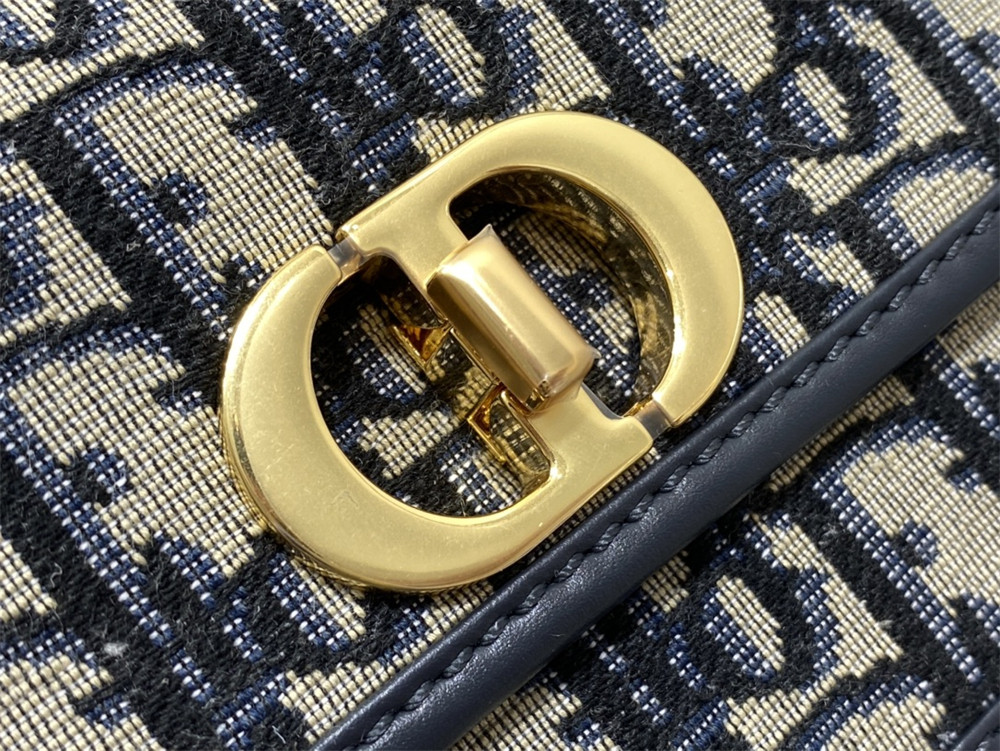 SMALL 30 MONTAIGNE AVENUE BAG Blue D10r Oblique Jacquard