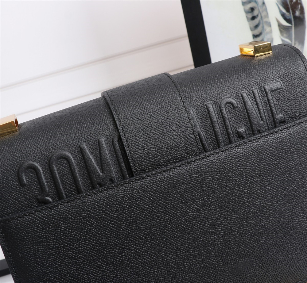 D10r 30 MONTAIGNE CHAIN BAG Grained Black