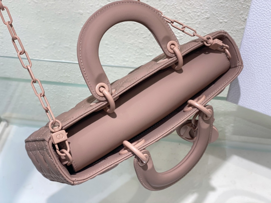 D10r SMALL LADY D-JOY BAG Ultramatte Pink Cannage Calfskin