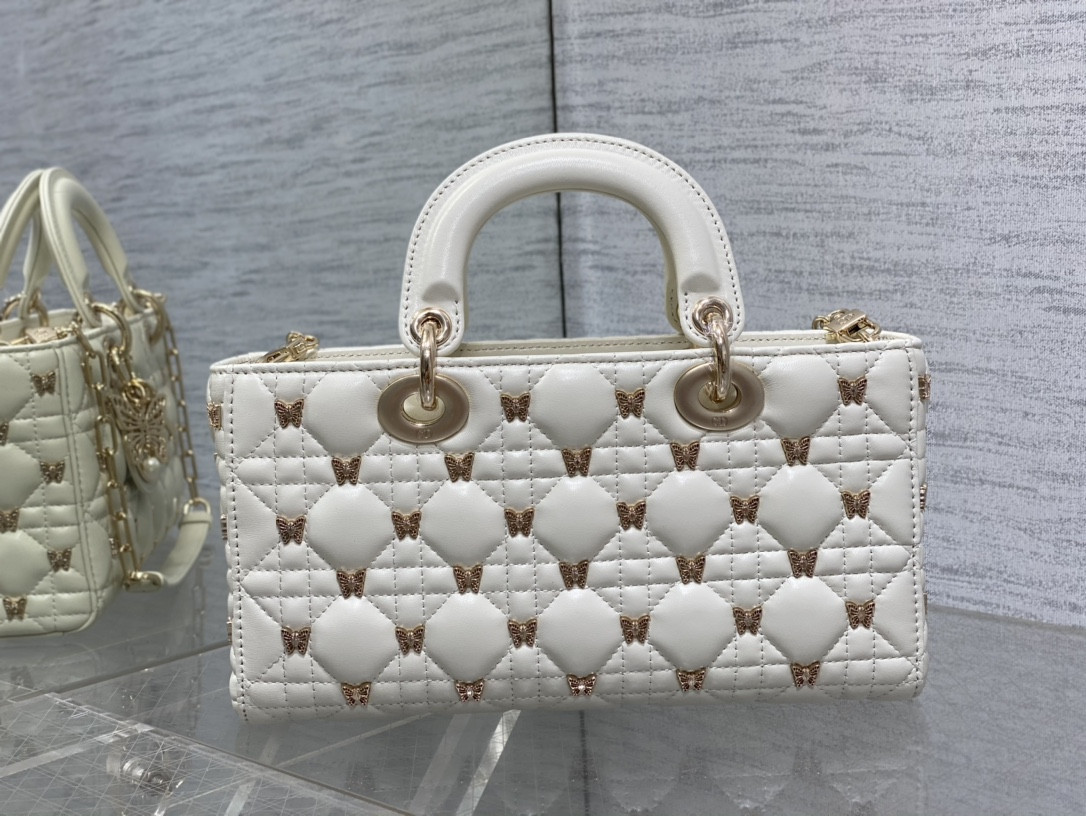 D10r MEDIUM LADY D-JOY BAG White with Butterfly Studs